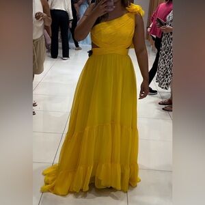 Mac Duggal Vibrant Yellow One-Shoulder Dress